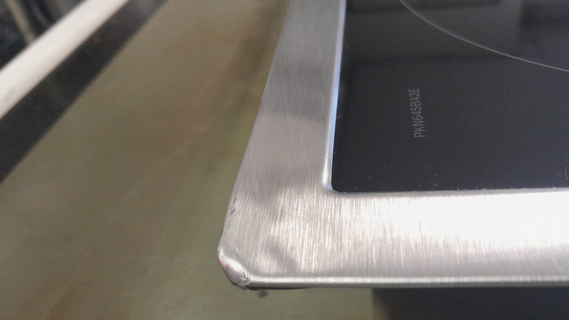 Bosch Serie 4 PKN645BA2E kookplaat Zwart Ingebouwd 60 cm Keramisch 4 zone(s) PKN645BA2E