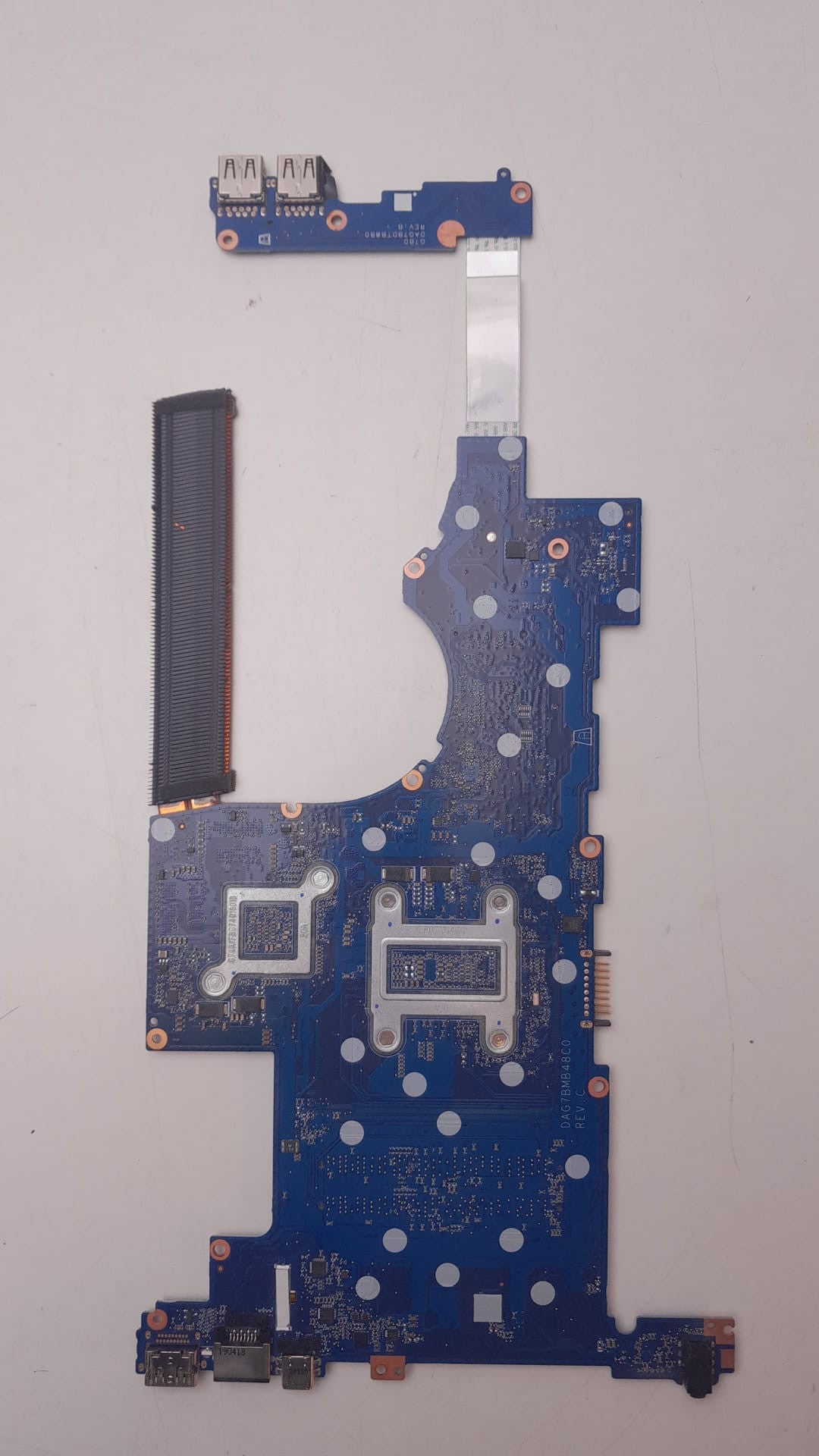 HP Moederbord i7 - 8565U 15 - CS2970ND i7 - 8565U W10H L46809 - 003 - Compridis